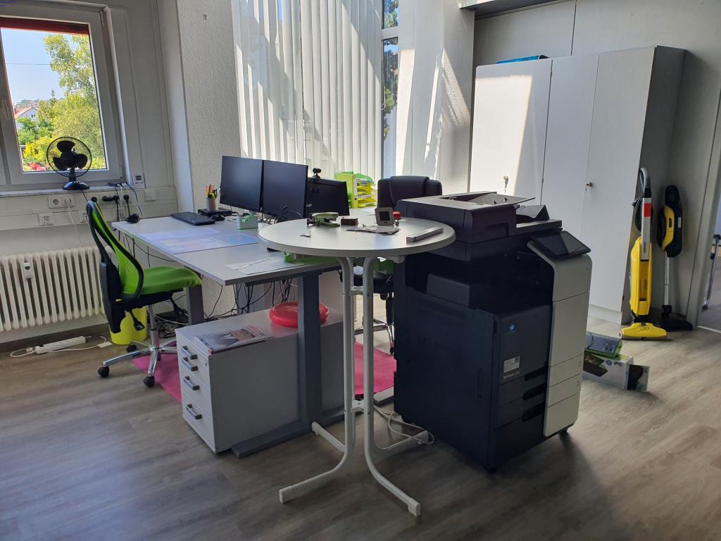 Machines and electrical accessories from the electrical heating sector-1