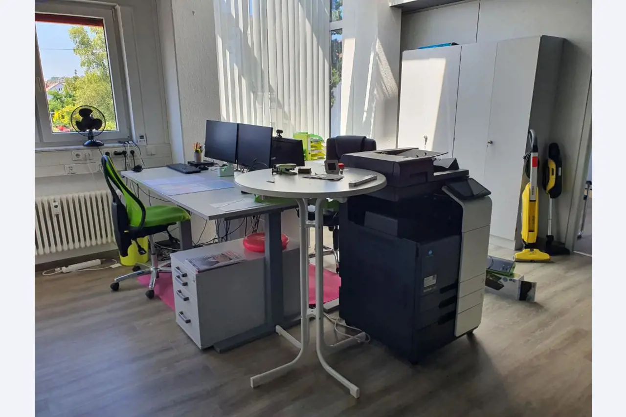 dobro vzdrževani stroji in električni pripomočki s področja električnega ogrevanja-1