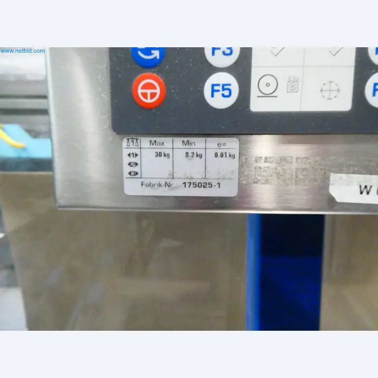 Engel Spritzgießmaschinen und Maschinen aus der Kunststoffindustrie-3