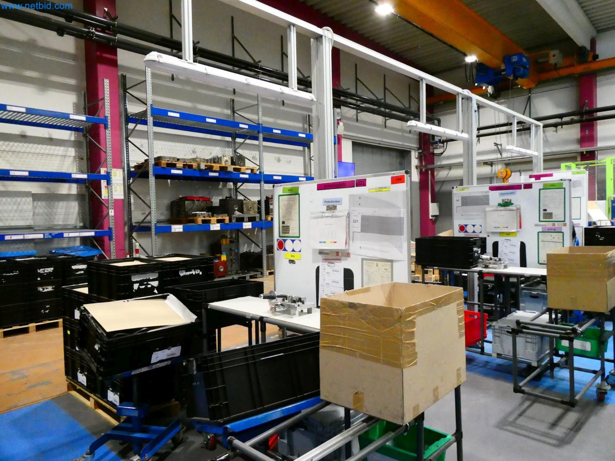 Engel Spritzgießmaschinen und Maschinen aus der Kunststoffindustrie-1