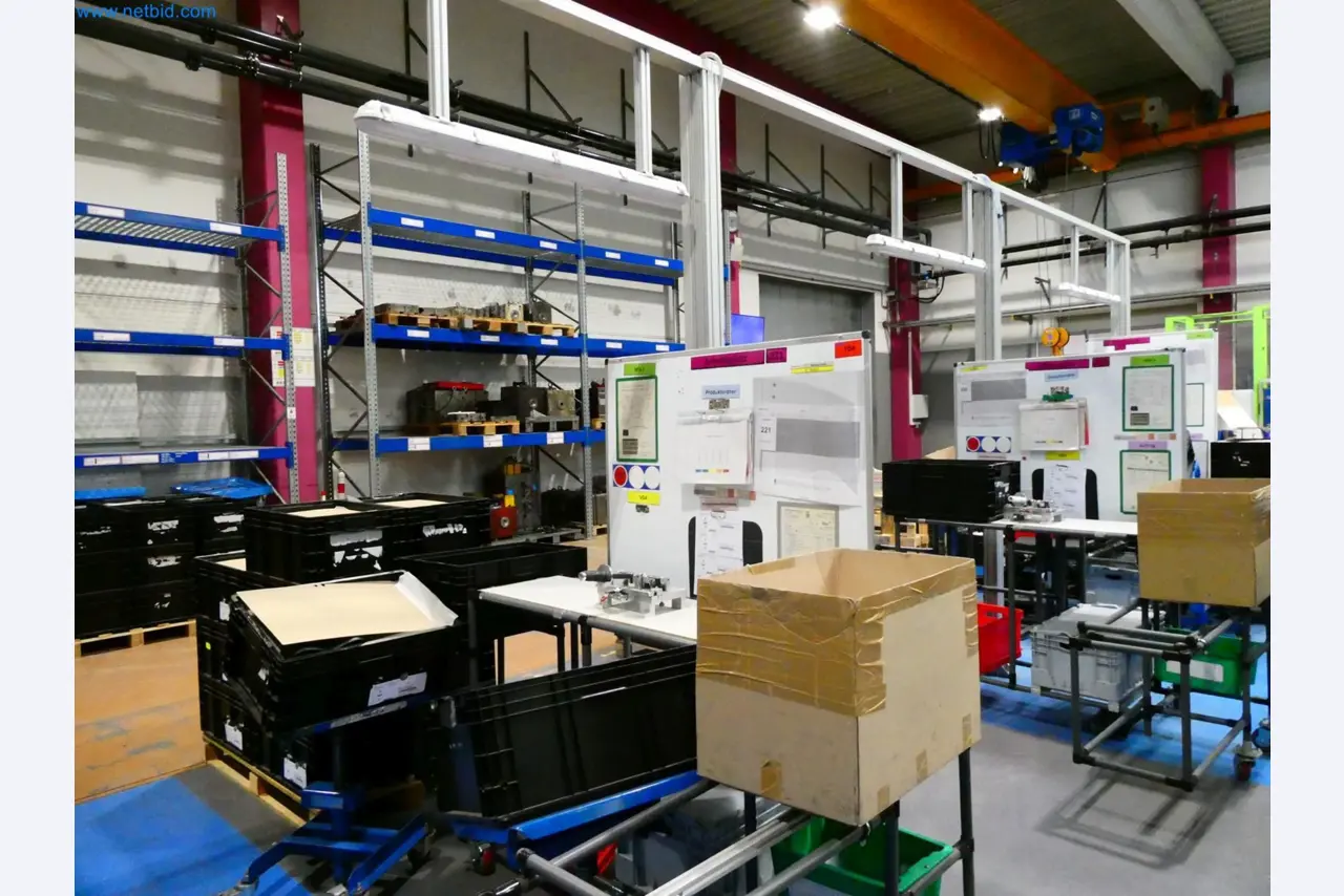 Engel Spritzgießmaschinen und Maschinen aus der Kunststoffindustrie-1