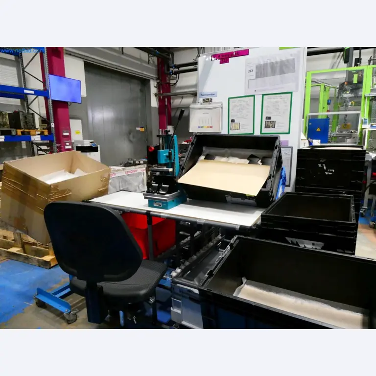 Engel Spritzgießmaschinen und Maschinen aus der Kunststoffindustrie-4