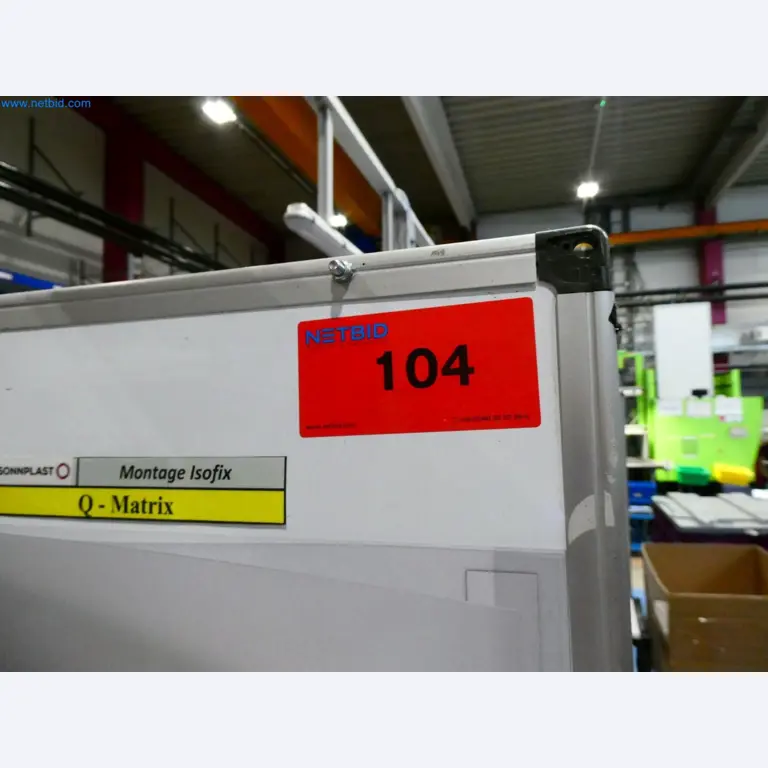 Engel Spritzgießmaschinen und Maschinen aus der Kunststoffindustrie-5