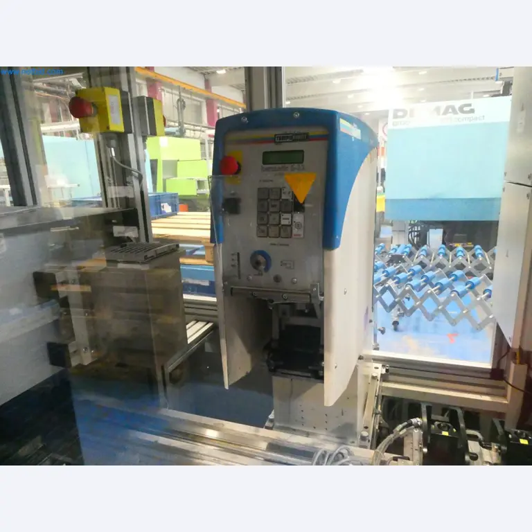 Engel Spritzgießmaschinen und Maschinen aus der Kunststoffindustrie-2