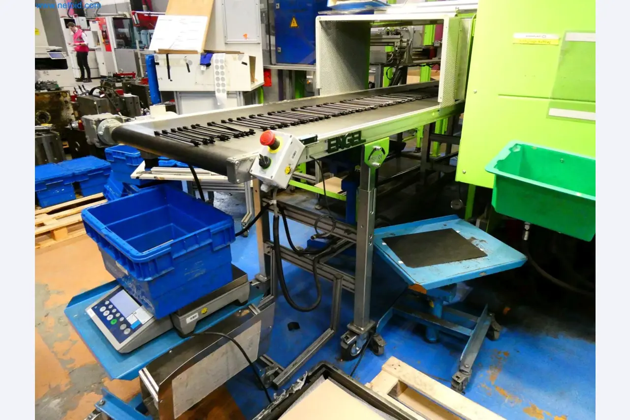 Engel Spritzgießmaschinen und Maschinen aus der Kunststoffindustrie-10