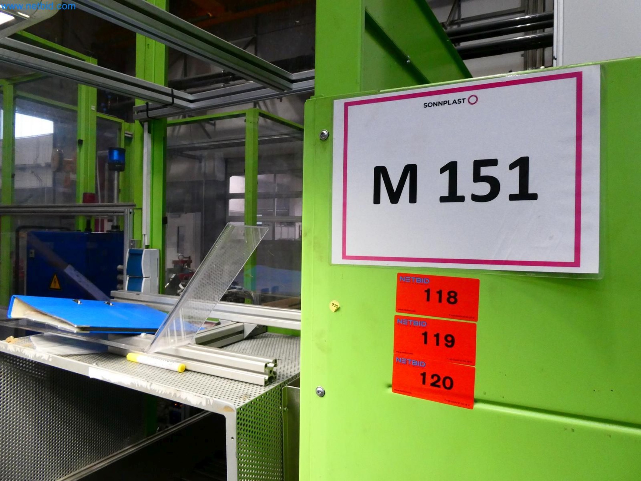 Engel Spritzgießmaschinen und Maschinen aus der Kunststoffindustrie-12