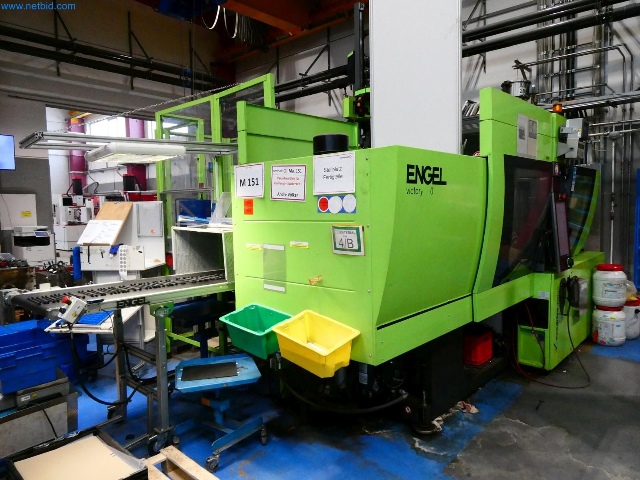 Engel Spritzgießmaschinen und Maschinen aus der Kunststoffindustrie-1