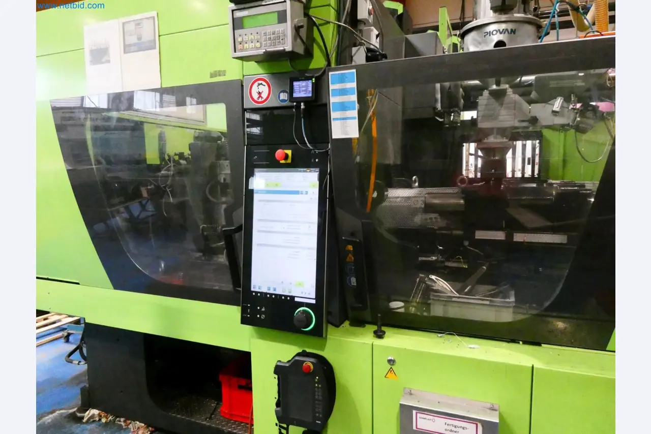 Engel Spritzgießmaschinen und Maschinen aus der Kunststoffindustrie-6