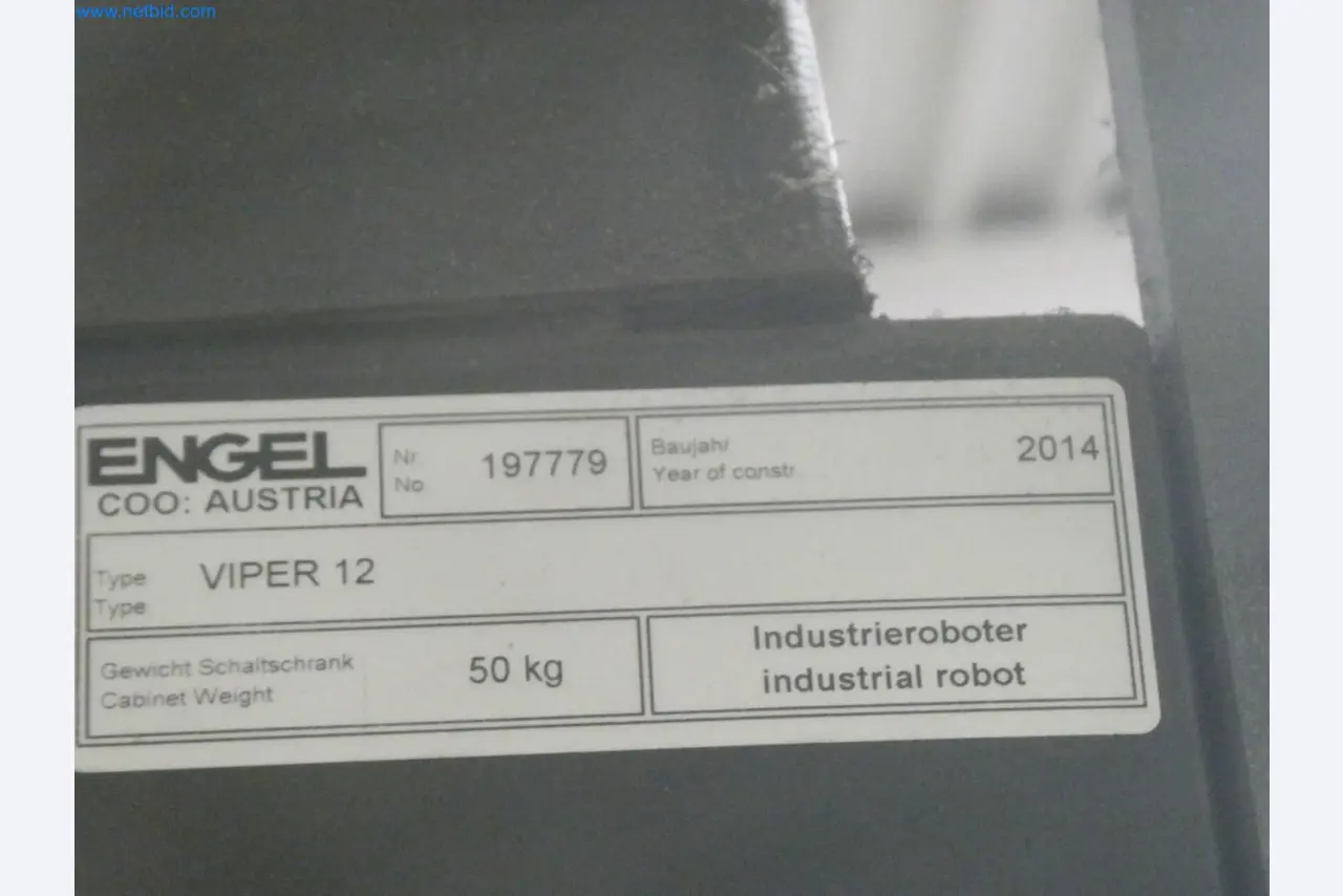 Engel Spritzgießmaschinen und Maschinen aus der Kunststoffindustrie-7