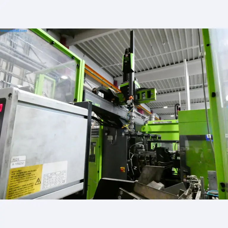 Engel Spritzgießmaschinen und Maschinen aus der Kunststoffindustrie-8