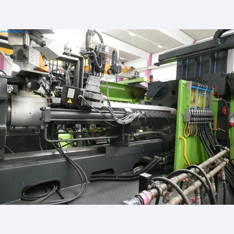 Wtryskarki i maszyny Engel dla przemysłu tworzyw sztucznych-11