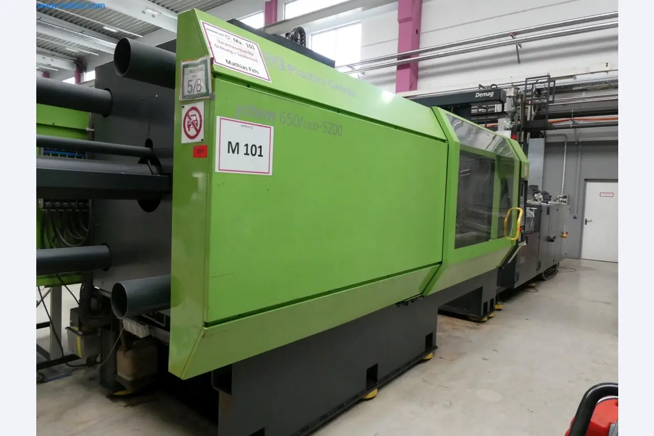 Wtryskarki i maszyny Engel dla przemysłu tworzyw sztucznych-2