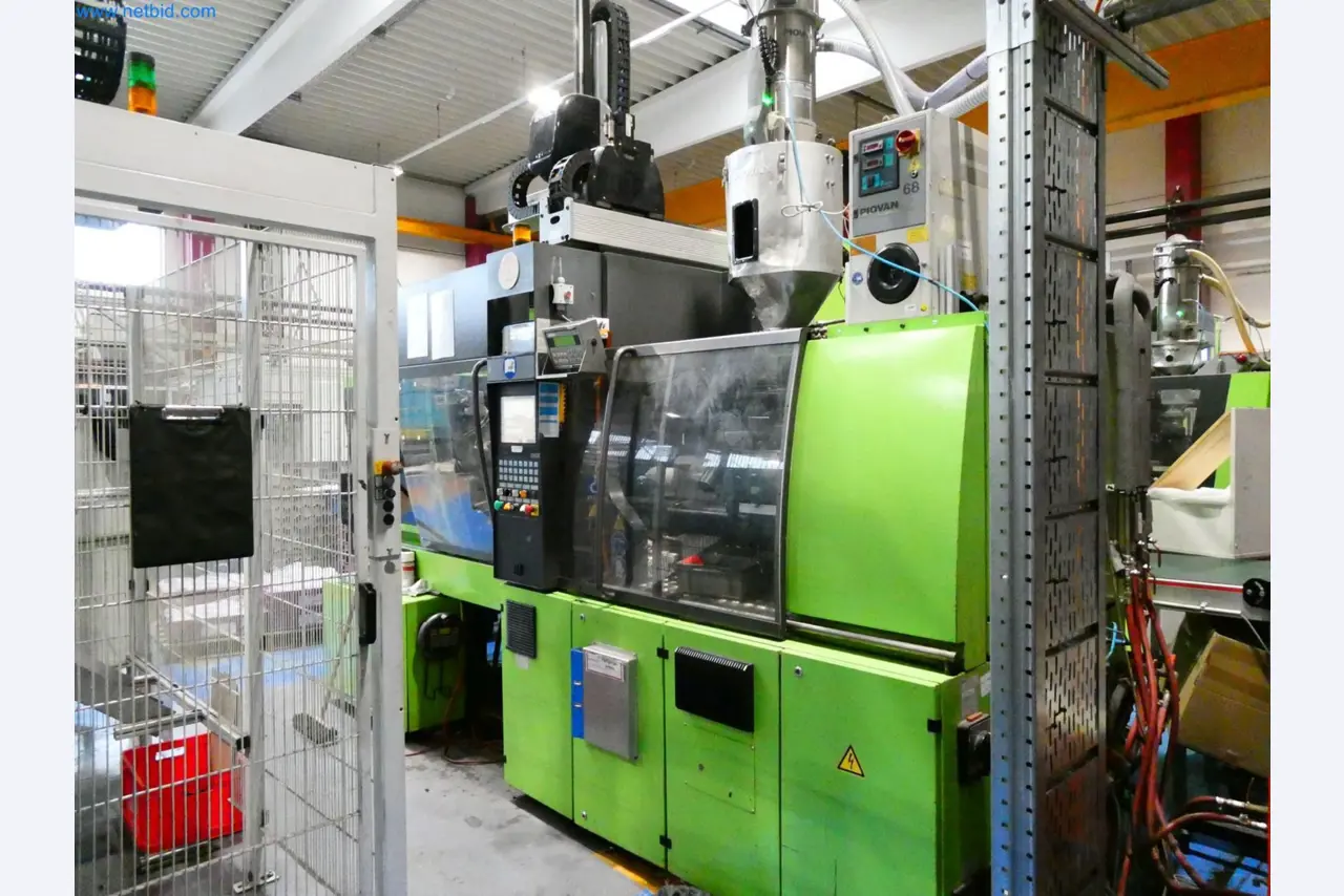 Engel Spritzgießmaschinen und Maschinen aus der Kunststoffindustrie-4