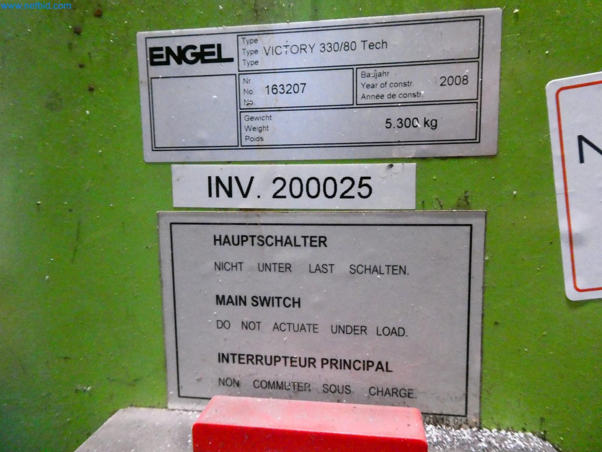 Engel Spritzgießmaschinen und Maschinen aus der Kunststoffindustrie-6