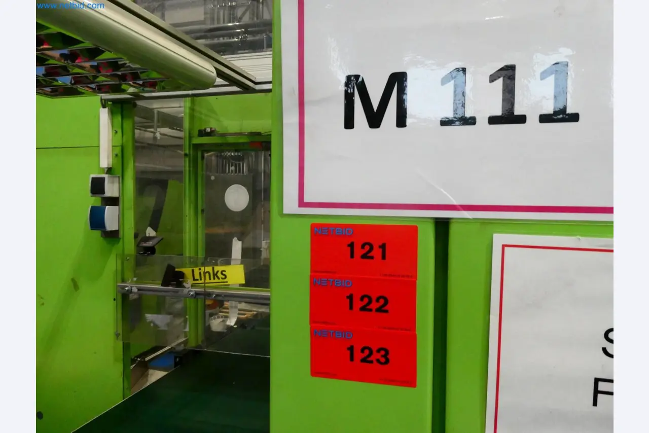 Engel Spritzgießmaschinen und Maschinen aus der Kunststoffindustrie-8