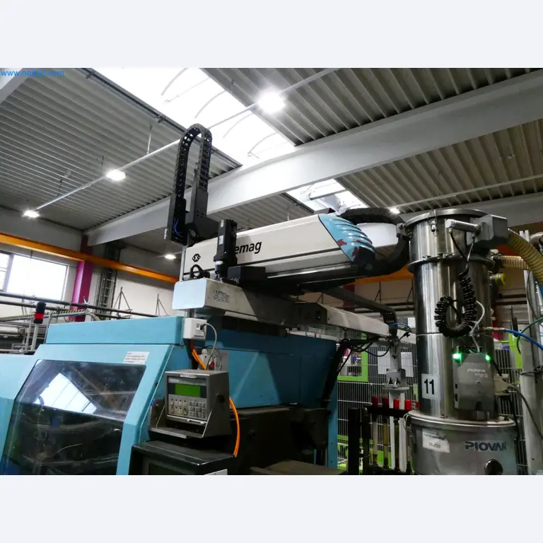 Engel Spritzgießmaschinen und Maschinen aus der Kunststoffindustrie-6