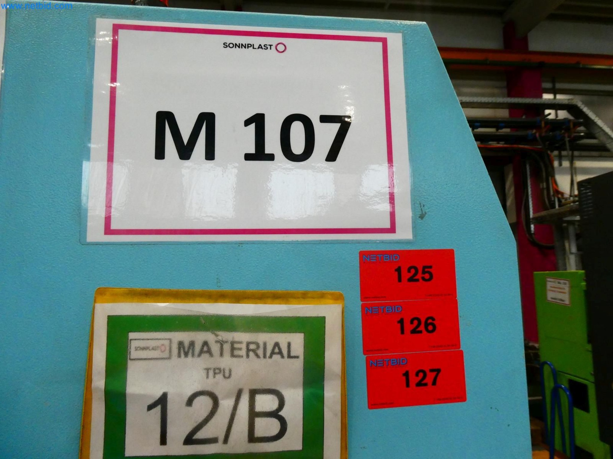 Engel Spritzgießmaschinen und Maschinen aus der Kunststoffindustrie-8