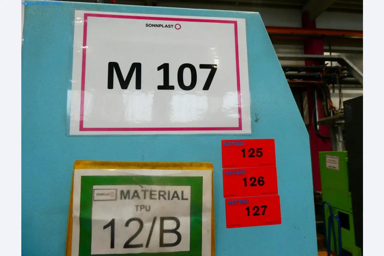 Engel Spritzgießmaschinen und Maschinen aus der Kunststoffindustrie-8