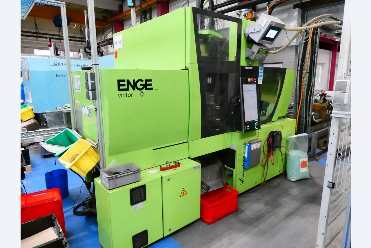 Engel Spritzgießmaschinen und Maschinen aus der Kunststoffindustrie-1