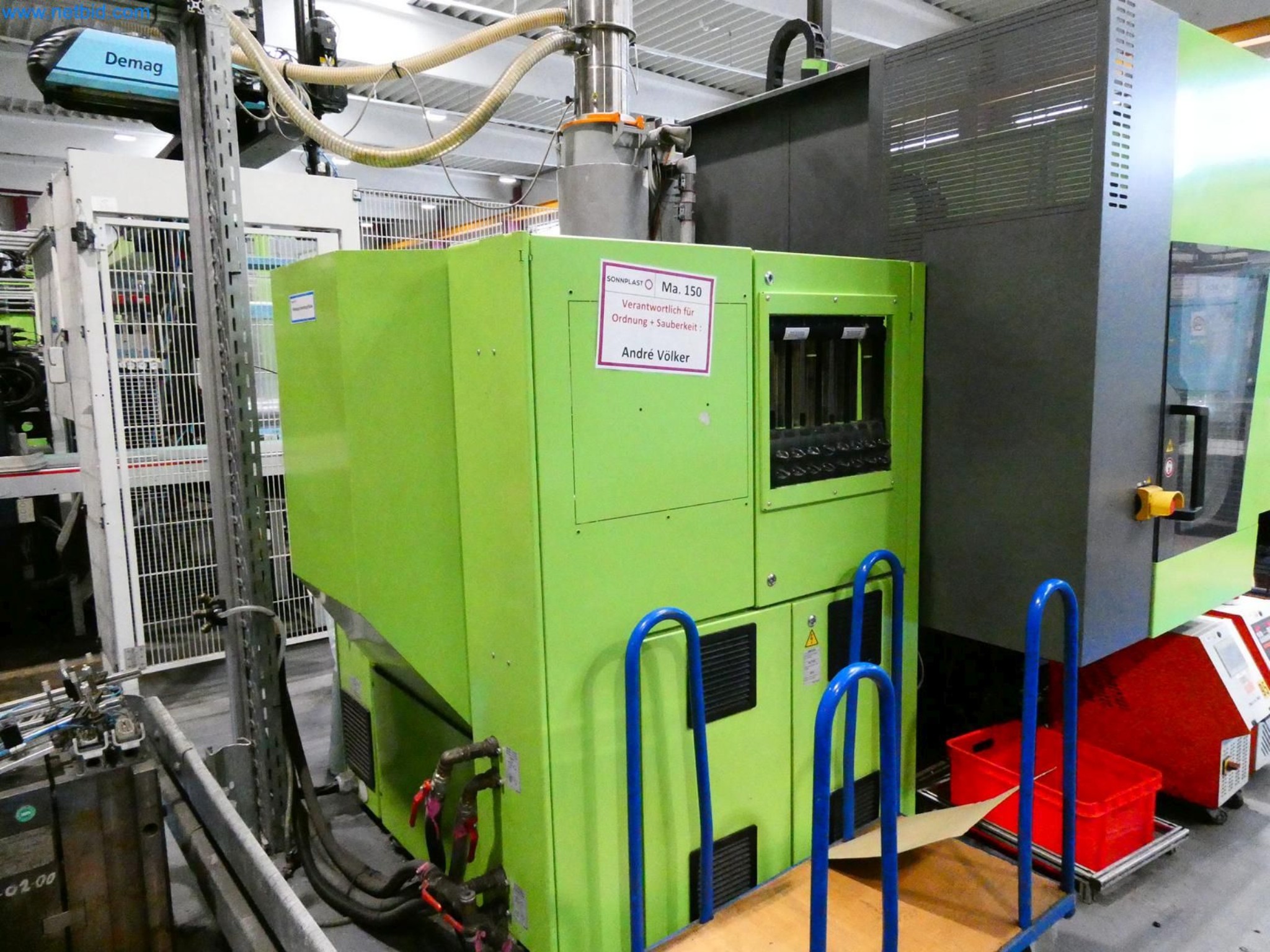 Engel Spritzgießmaschinen und Maschinen aus der Kunststoffindustrie-9