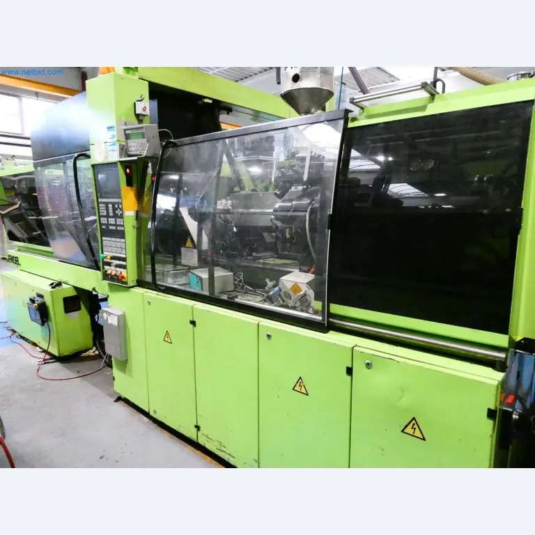 Engel Spritzgießmaschinen und Maschinen aus der Kunststoffindustrie-1