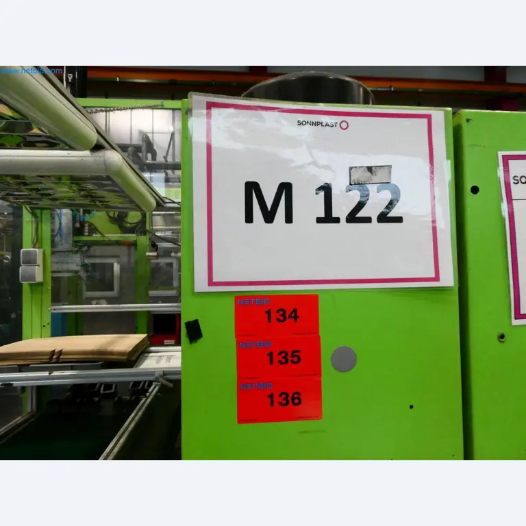 Engel Spritzgießmaschinen und Maschinen aus der Kunststoffindustrie-7