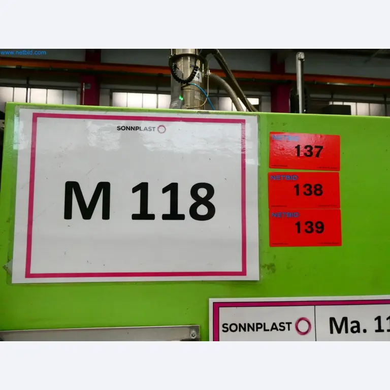 Engel Spritzgießmaschinen und Maschinen aus der Kunststoffindustrie-11