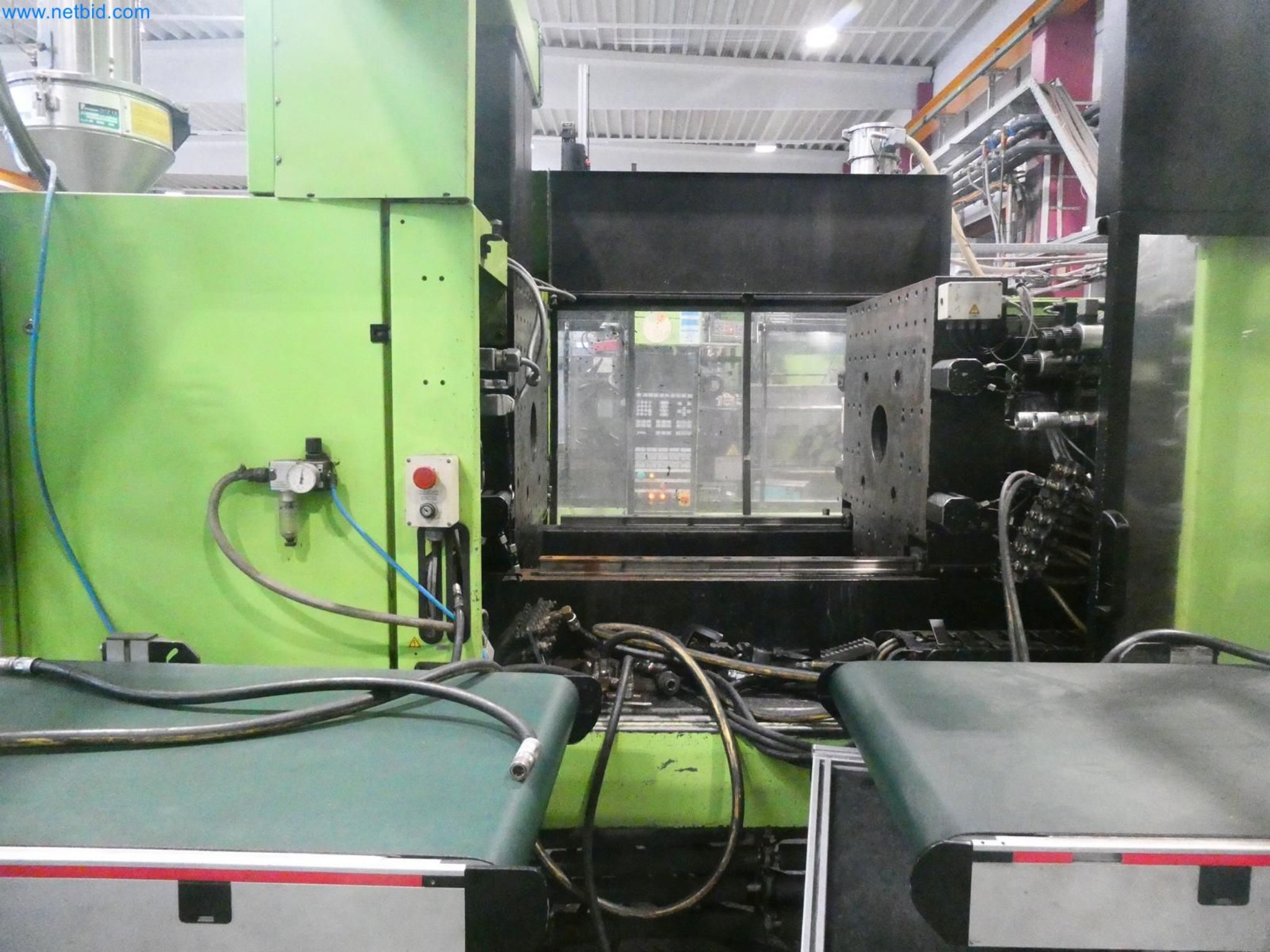 Engel Spritzgießmaschinen und Maschinen aus der Kunststoffindustrie-7