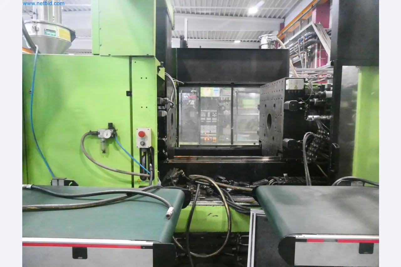 Engel Spritzgießmaschinen und Maschinen aus der Kunststoffindustrie-7