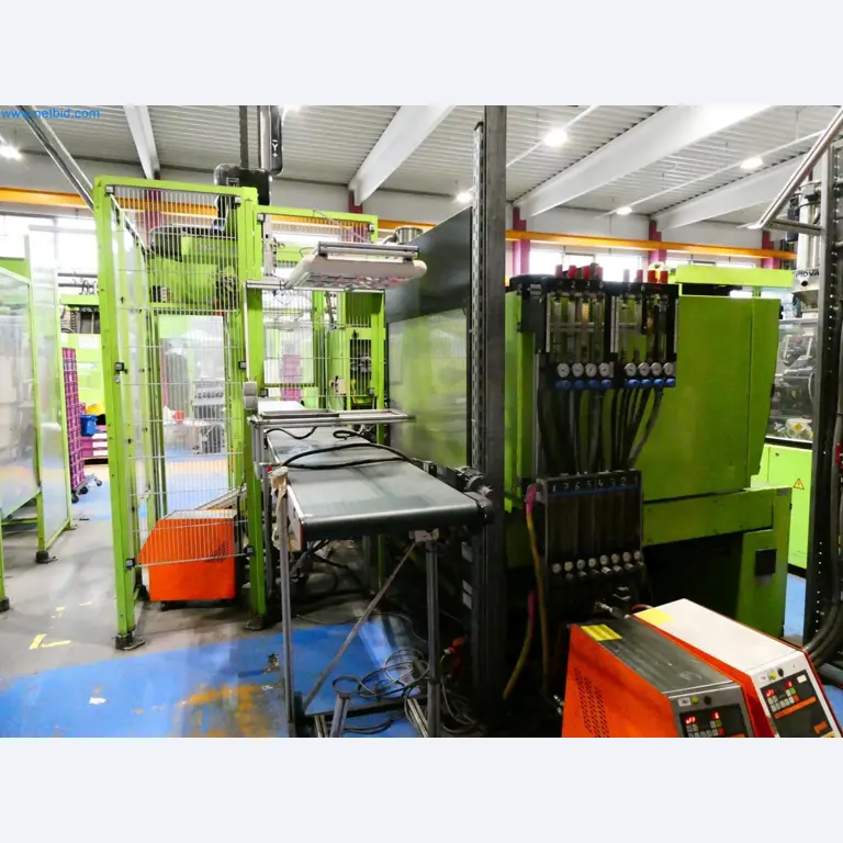 Engel Spritzgießmaschinen und Maschinen aus der Kunststoffindustrie-9