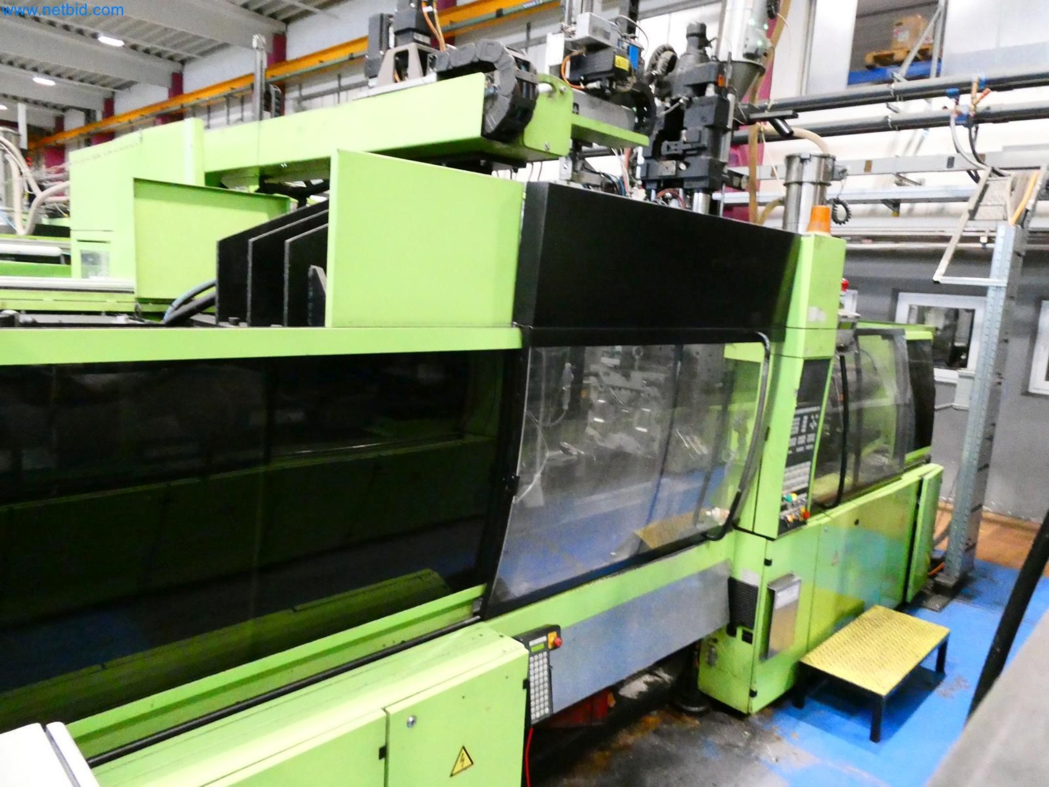 Engel Spritzgießmaschinen und Maschinen aus der Kunststoffindustrie-1