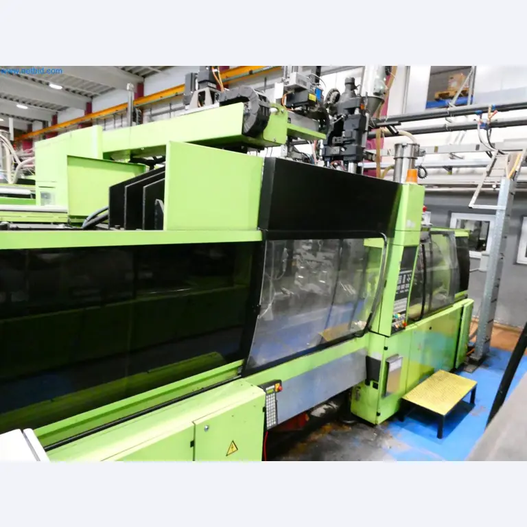 Engel Spritzgießmaschinen und Maschinen aus der Kunststoffindustrie-1