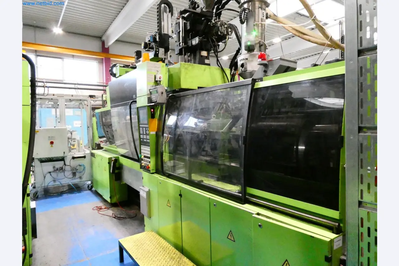 Engel Spritzgießmaschinen und Maschinen aus der Kunststoffindustrie-7