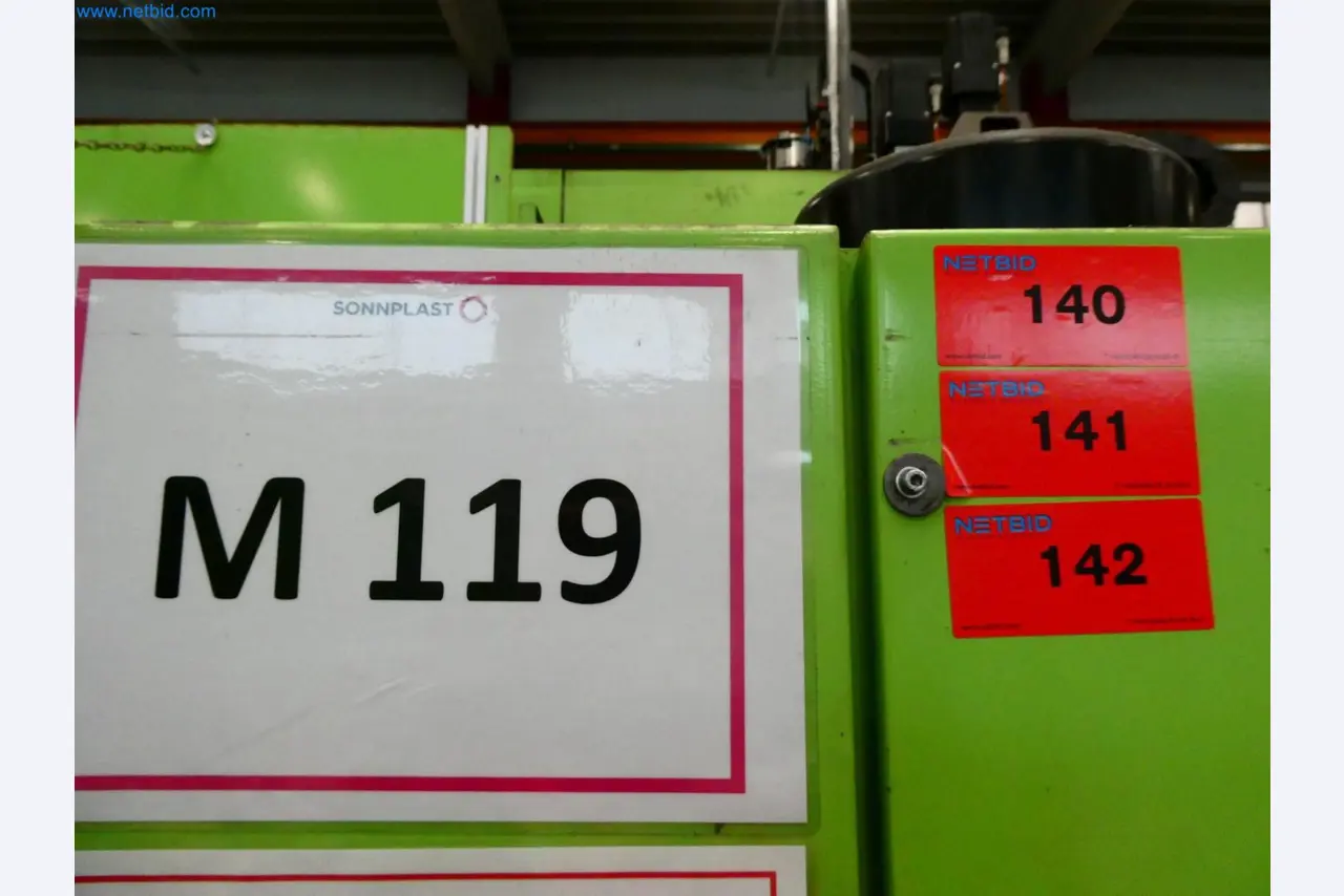 Engel Spritzgießmaschinen und Maschinen aus der Kunststoffindustrie-9