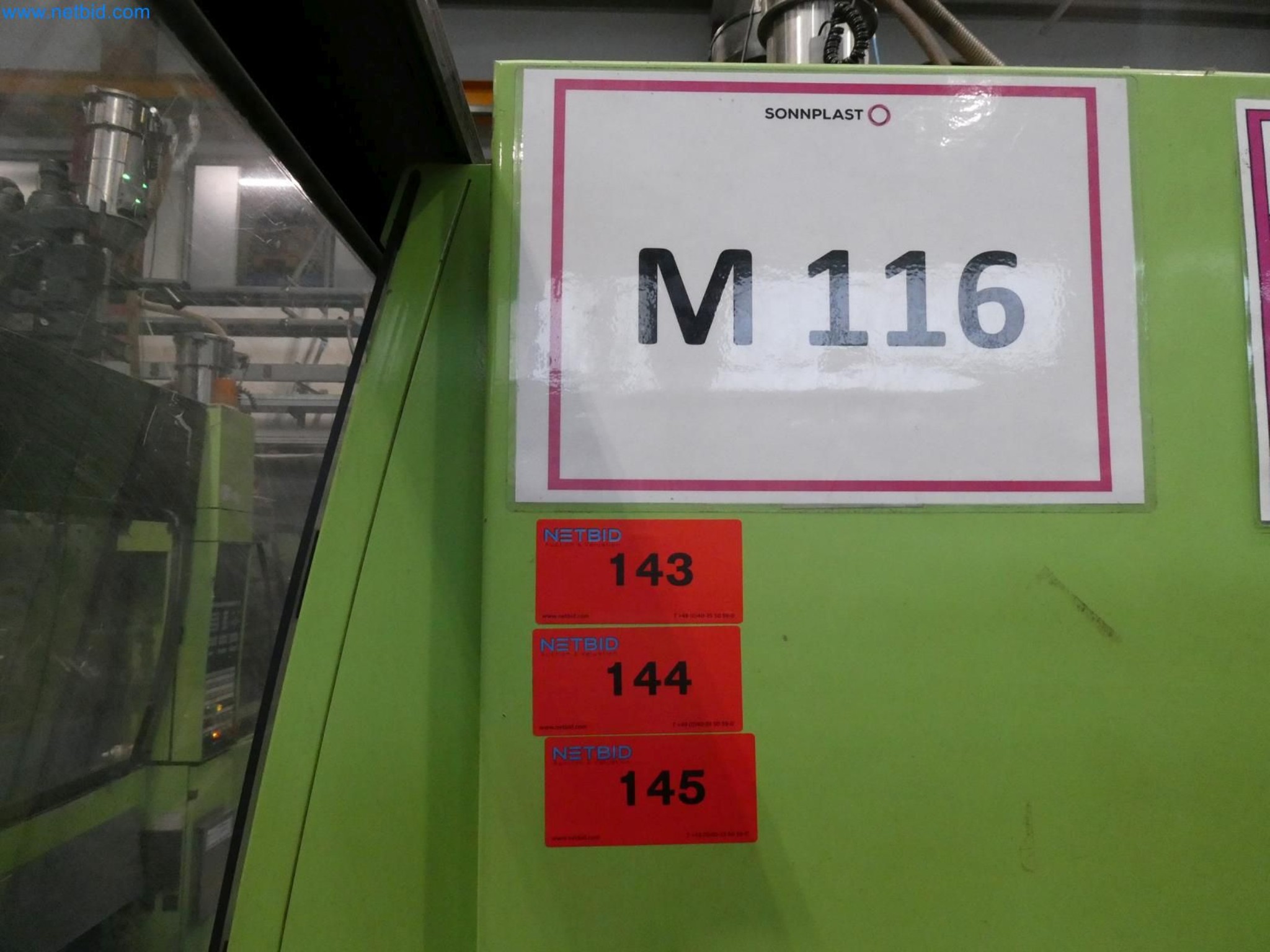 Engel Spritzgießmaschinen und Maschinen aus der Kunststoffindustrie-12