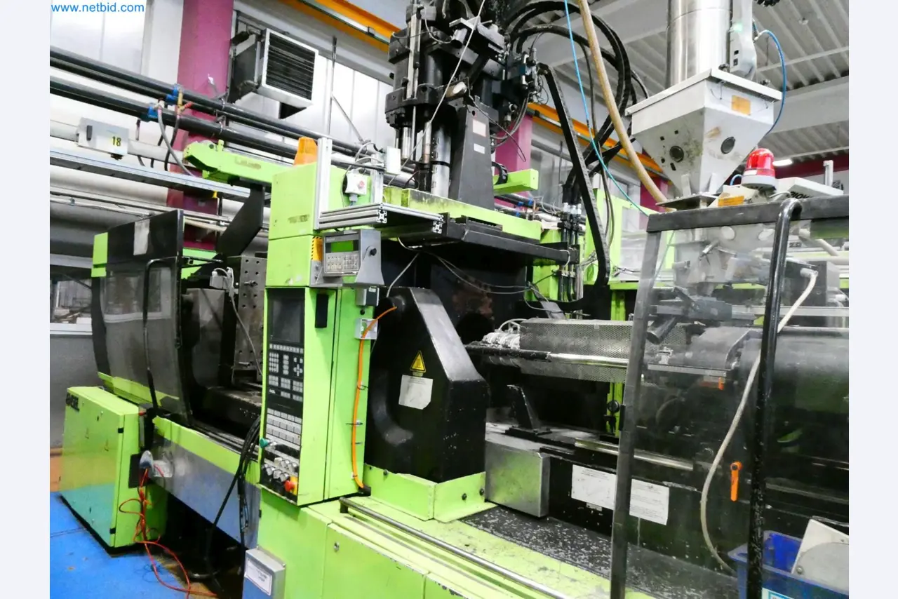 Engel Spritzgießmaschinen und Maschinen aus der Kunststoffindustrie-3