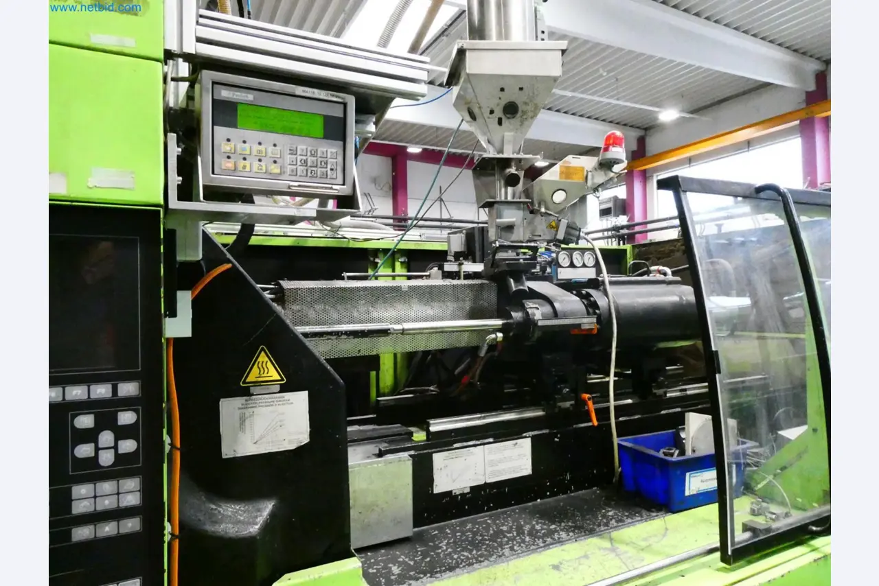 Engel Spritzgießmaschinen und Maschinen aus der Kunststoffindustrie-4