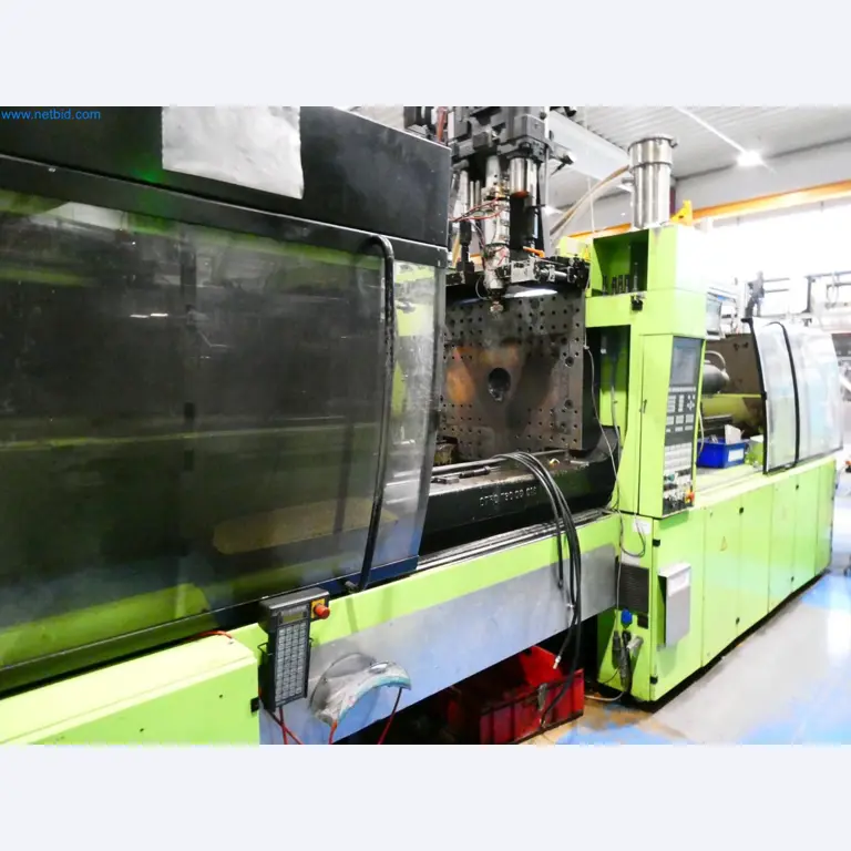 Engel Spritzgießmaschinen und Maschinen aus der Kunststoffindustrie-5