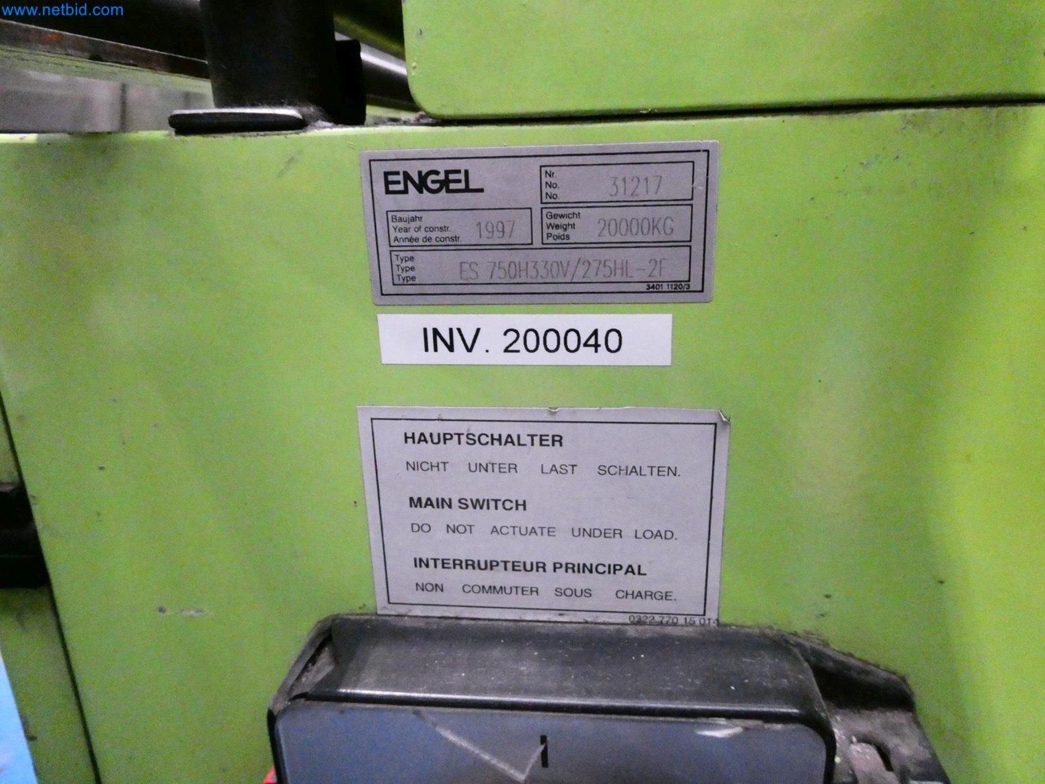 Engel Spritzgießmaschinen und Maschinen aus der Kunststoffindustrie-7