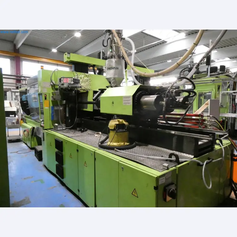 Engel Spritzgießmaschinen und Maschinen aus der Kunststoffindustrie-4