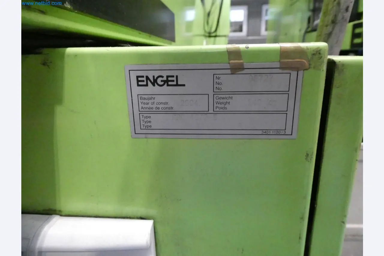 Engel Spritzgießmaschinen und Maschinen aus der Kunststoffindustrie-8