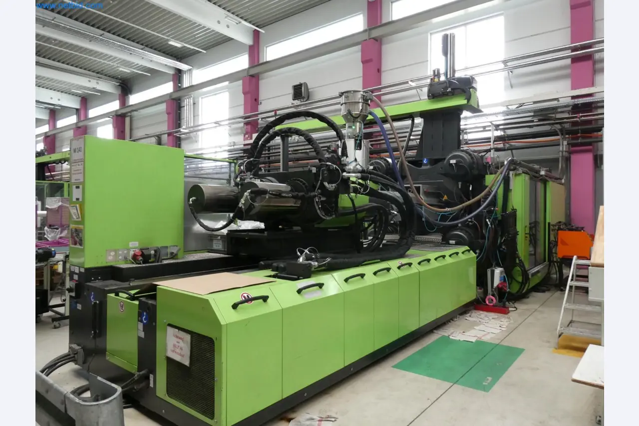 Engel Spritzgießmaschinen und Maschinen aus der Kunststoffindustrie-5