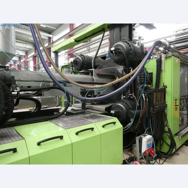 Engel Spritzgießmaschinen und Maschinen aus der Kunststoffindustrie-7