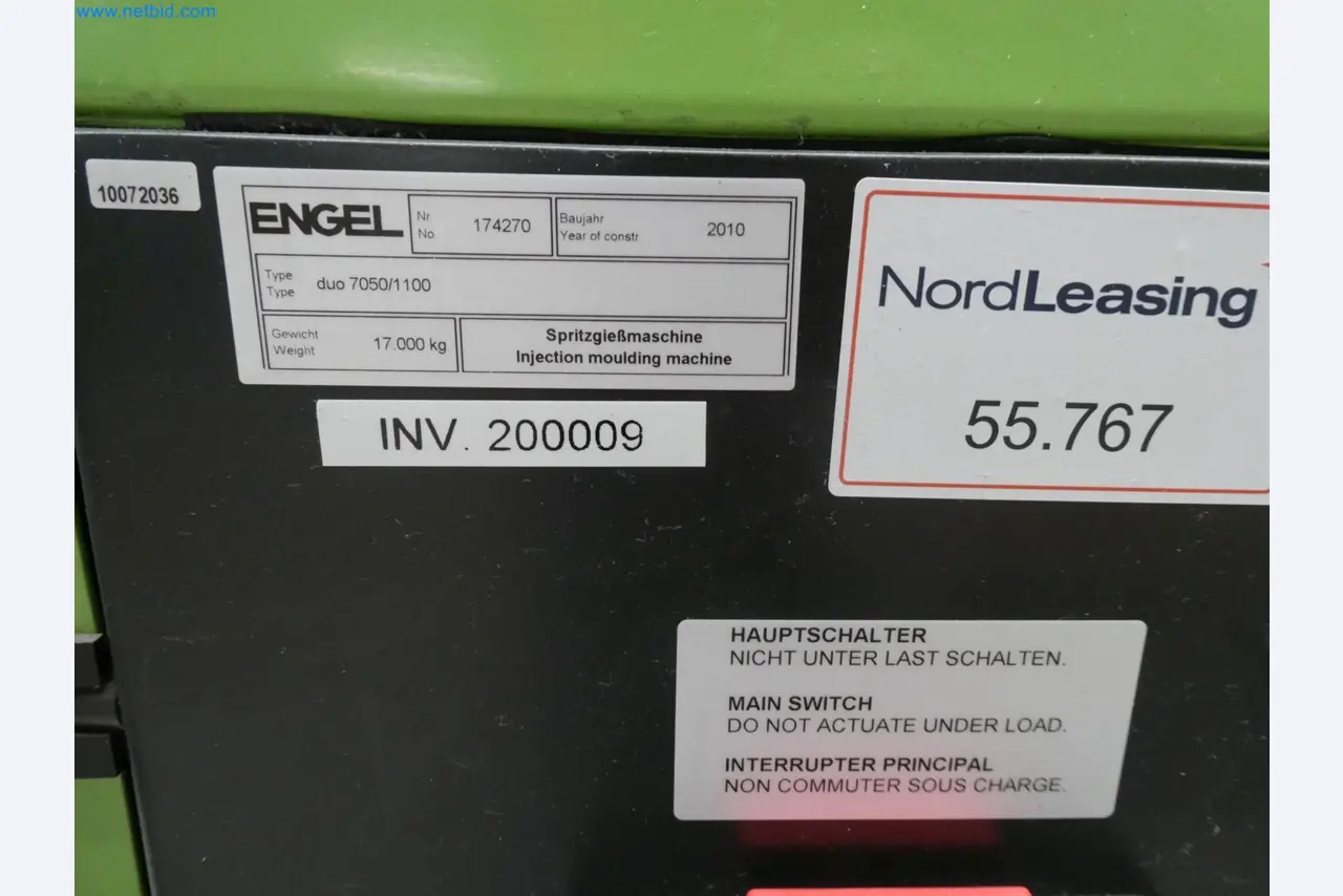 Engel Spritzgießmaschinen und Maschinen aus der Kunststoffindustrie-9