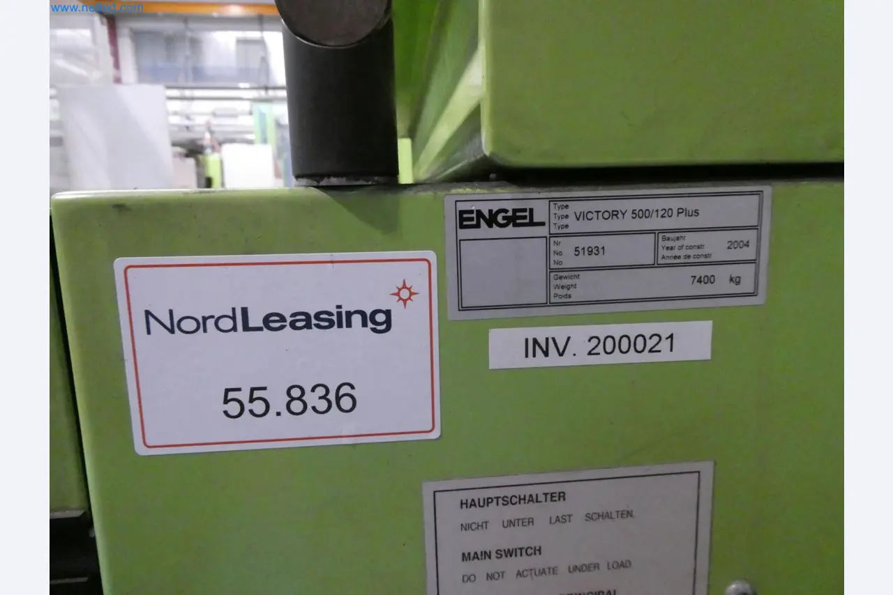 Engel Spritzgießmaschinen und Maschinen aus der Kunststoffindustrie-3