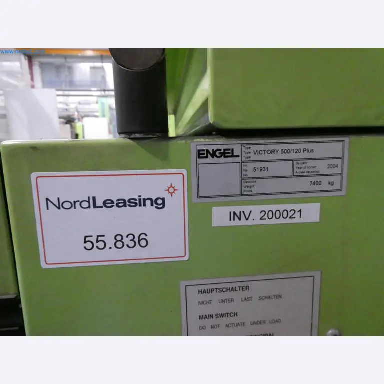 Engel Spritzgießmaschinen und Maschinen aus der Kunststoffindustrie-3