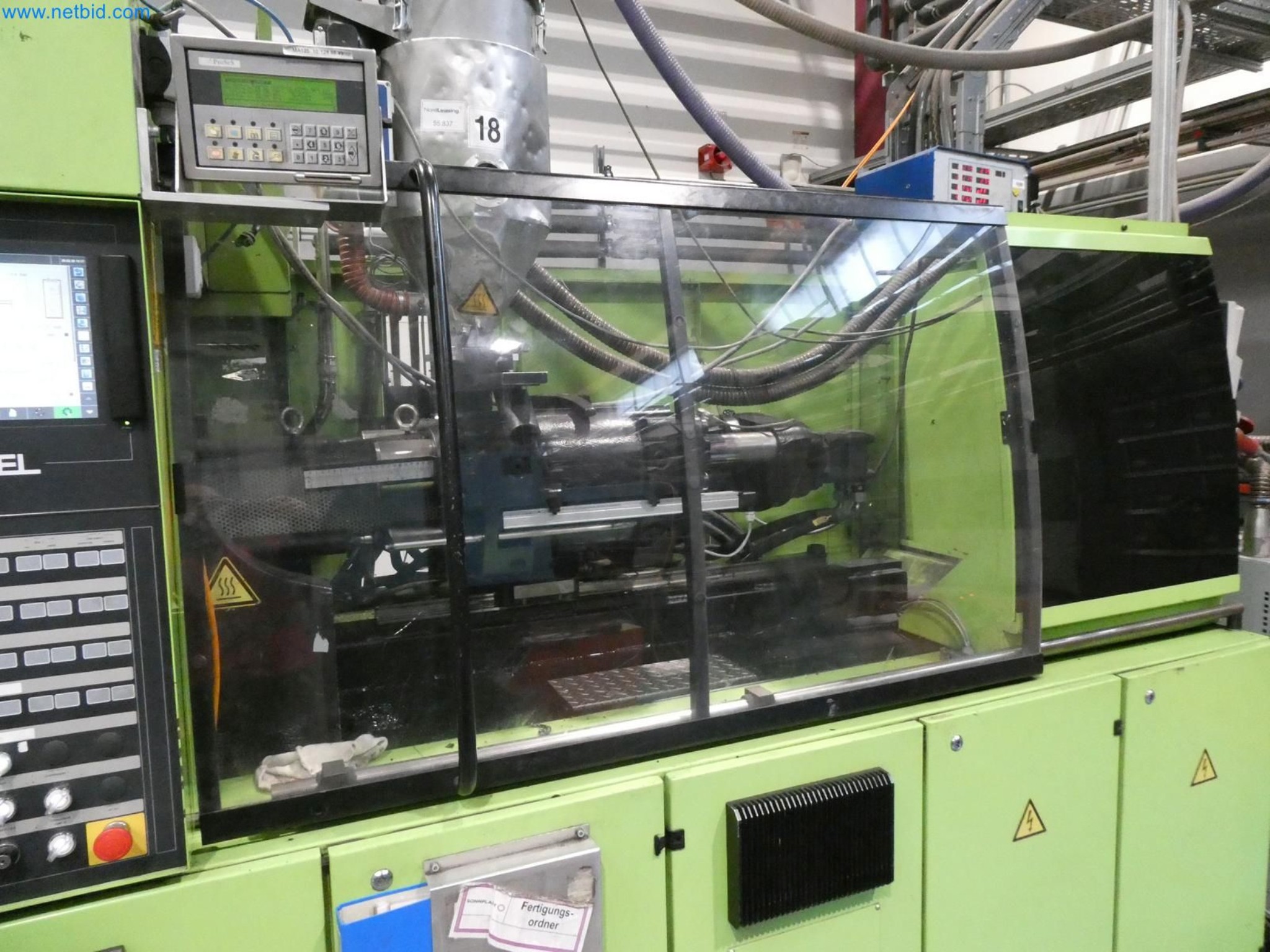 Engel Spritzgießmaschinen und Maschinen aus der Kunststoffindustrie-7