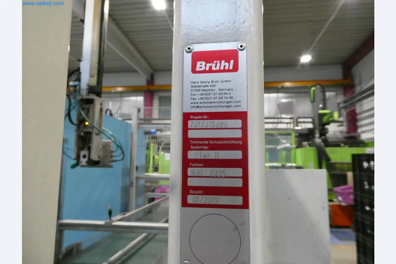 Engel Spritzgießmaschinen und Maschinen aus der Kunststoffindustrie-10