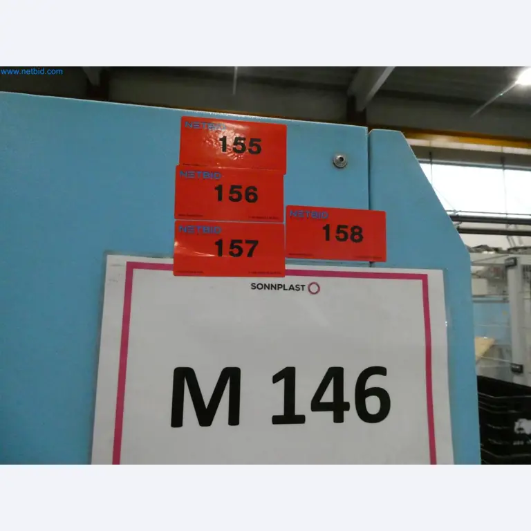 Engel Spritzgießmaschinen und Maschinen aus der Kunststoffindustrie-11