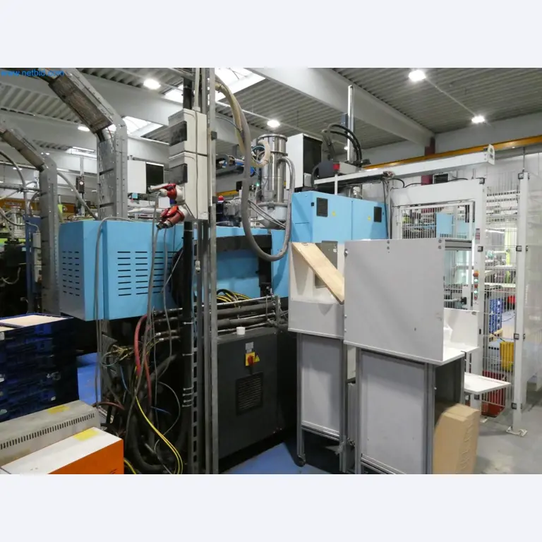 Engel Spritzgießmaschinen und Maschinen aus der Kunststoffindustrie-4